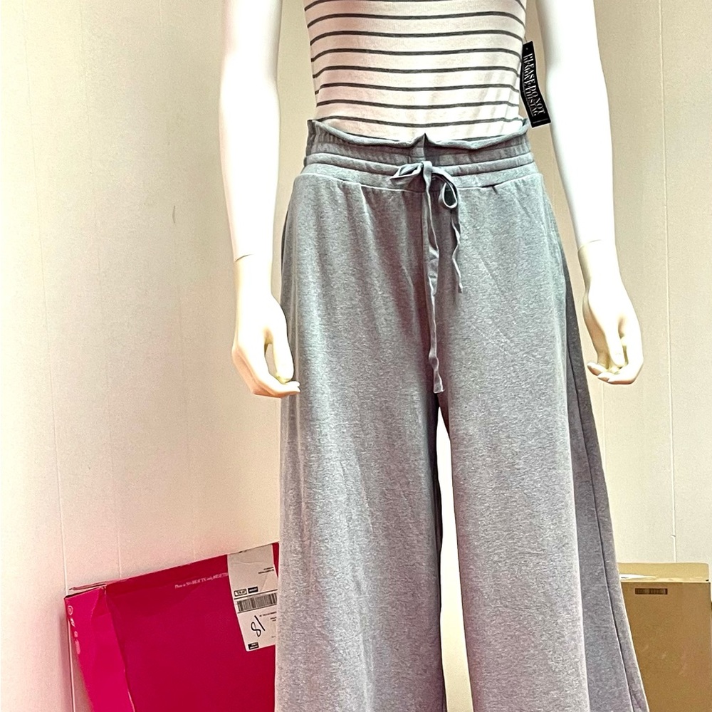 New-york & Company jumpsuit,Size:S,Gray strips